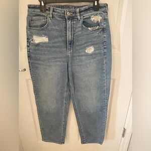 American Eagle Mom Straight jeans.